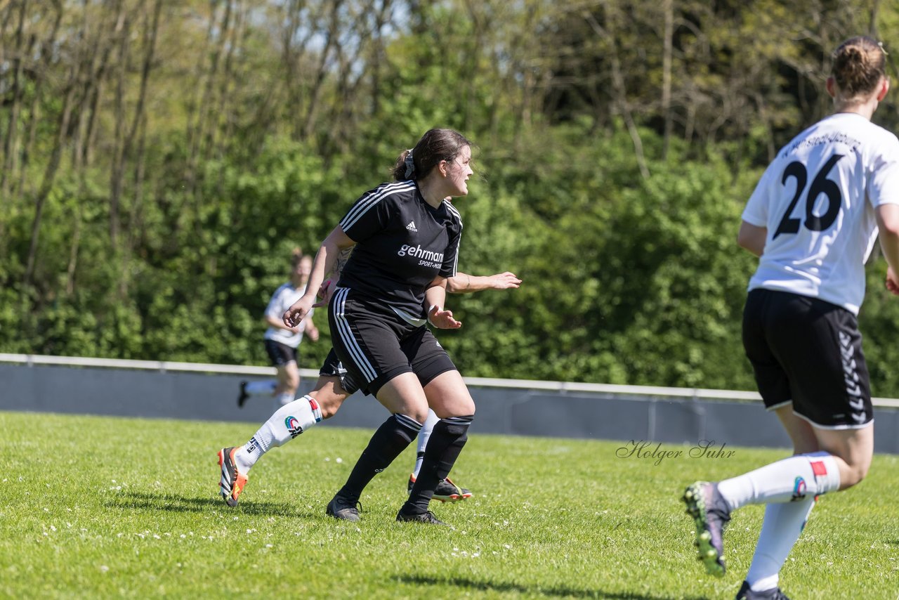 Bild 102 - F SV Henstedt Ulzburg - SV Fortuna Boesdorf : Ergebnis: 3:1